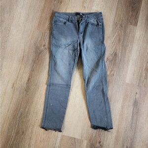 1822 Denim Charcoal Jeans